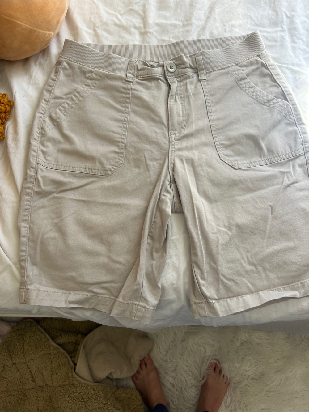 Karen Scott Light Beige Pull-On Utility Shorts